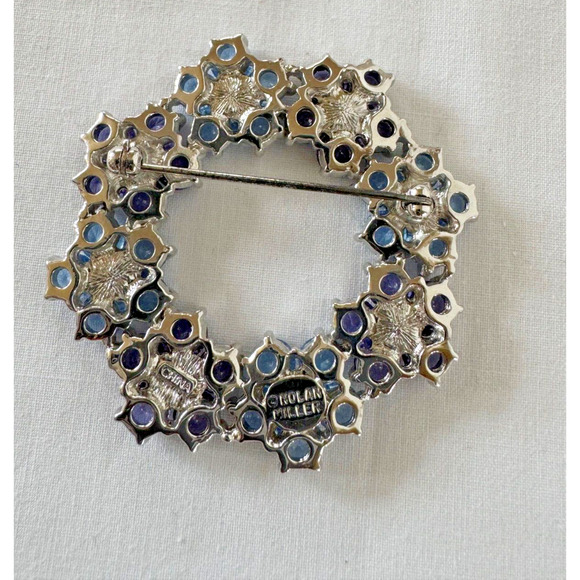 Nolan Miller Light Blue Lavender Crystal Flower Floral Brooch Round Signed - Picture 5 of 6